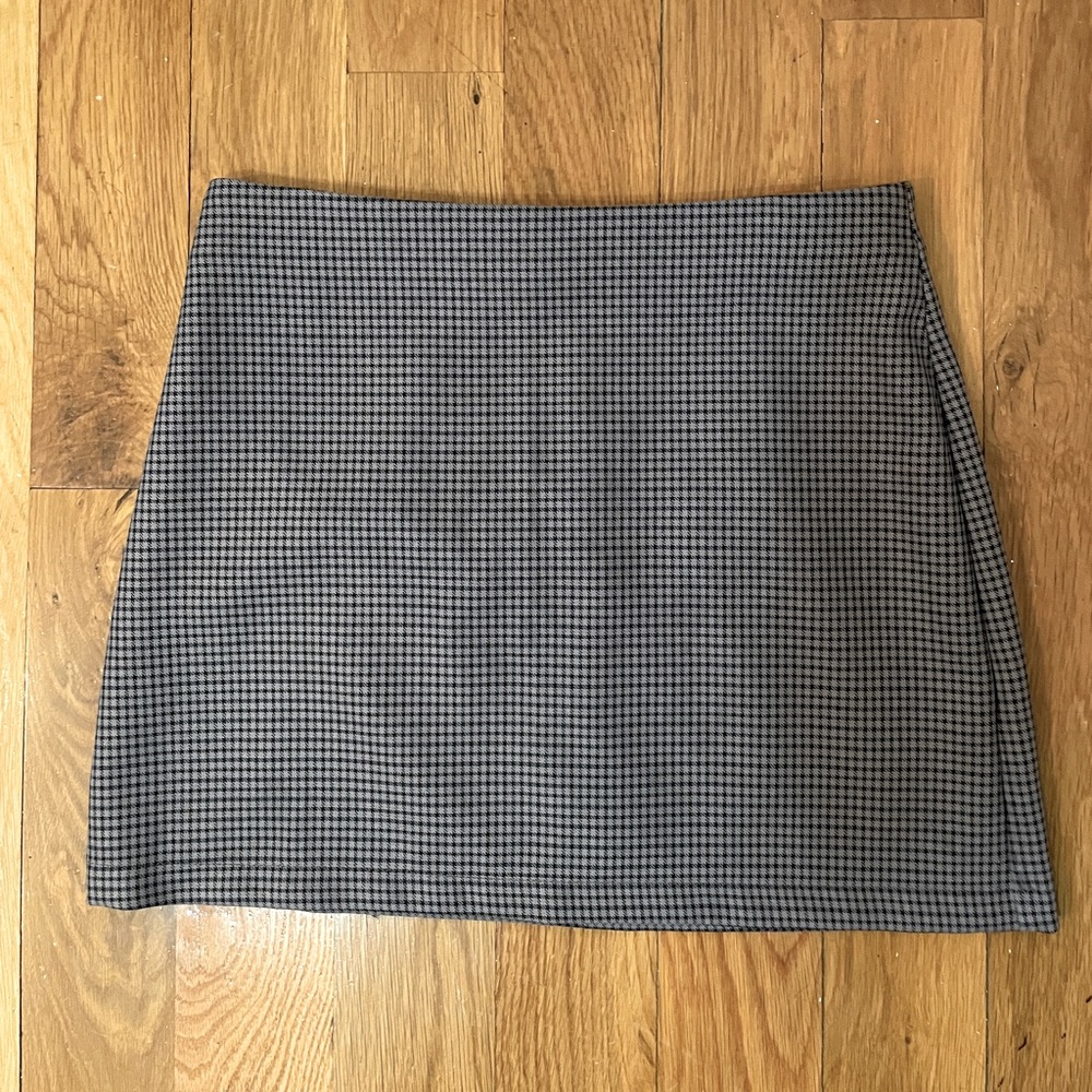 Mini skirt from Urban Outfitters